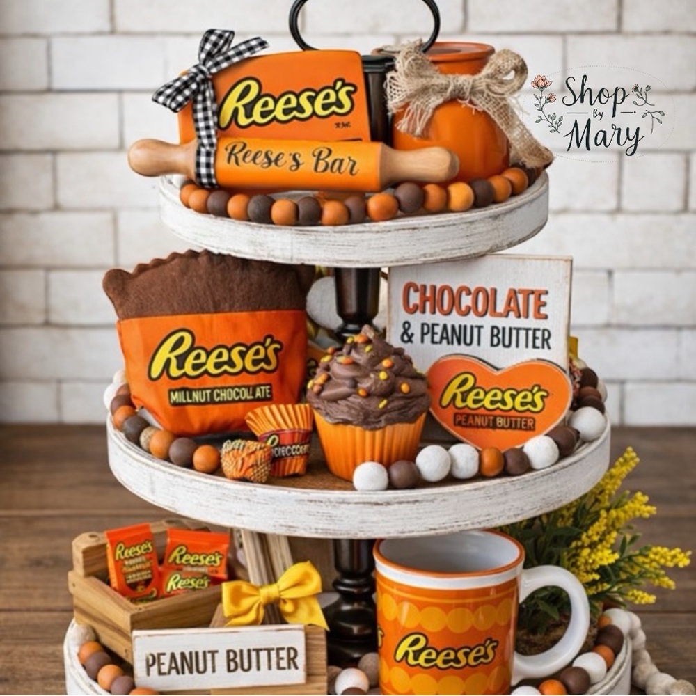 ⤵️ REESE’s vintage collector mug with mini rolling pin
